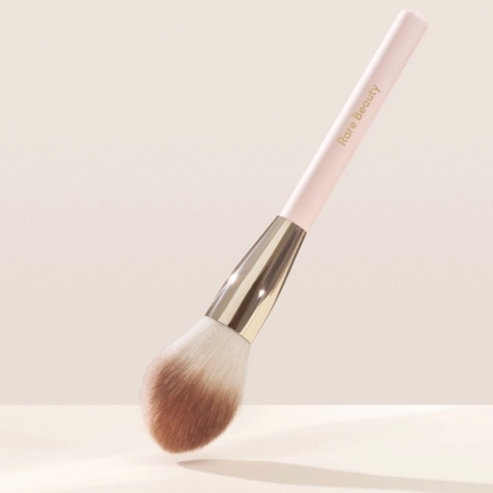 NEW 🔥 Selena Gomez - Always An Optimist Powder Brush